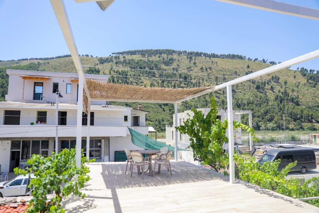 Cereni Guesthouse Berati Exterior foto
